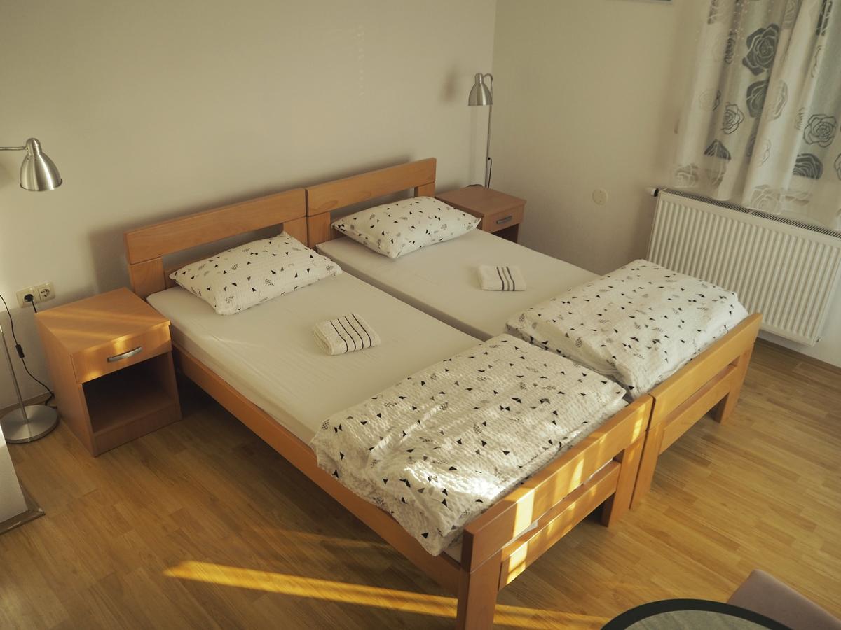 Apartment Ivan-Experience 3 Bedrooms Ljubuski Luaran gambar